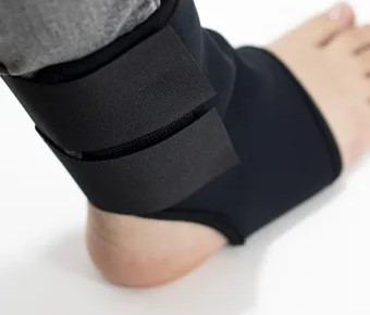 قوزک بند سما طب پاکان مدل قابل تنظیم نئوپرن کد 6012
